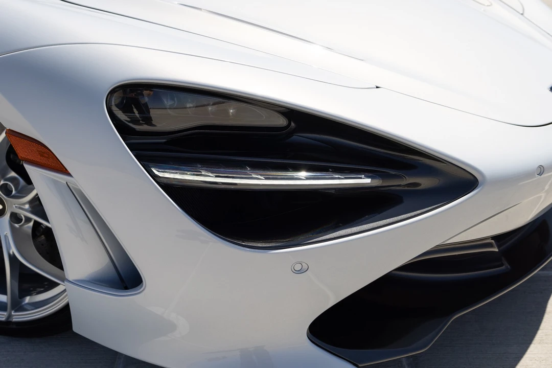 2020 McLaren 720S - Image 23 of 31