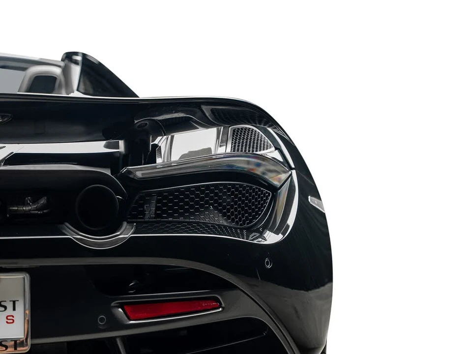 2020 McLaren 720S - Image 15 of 31