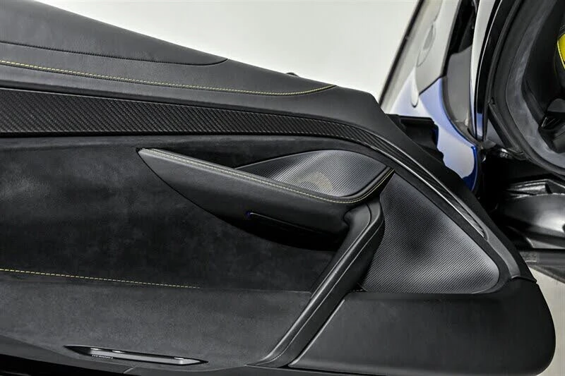2020 McLaren 720S Spider - Image 25 of 31
