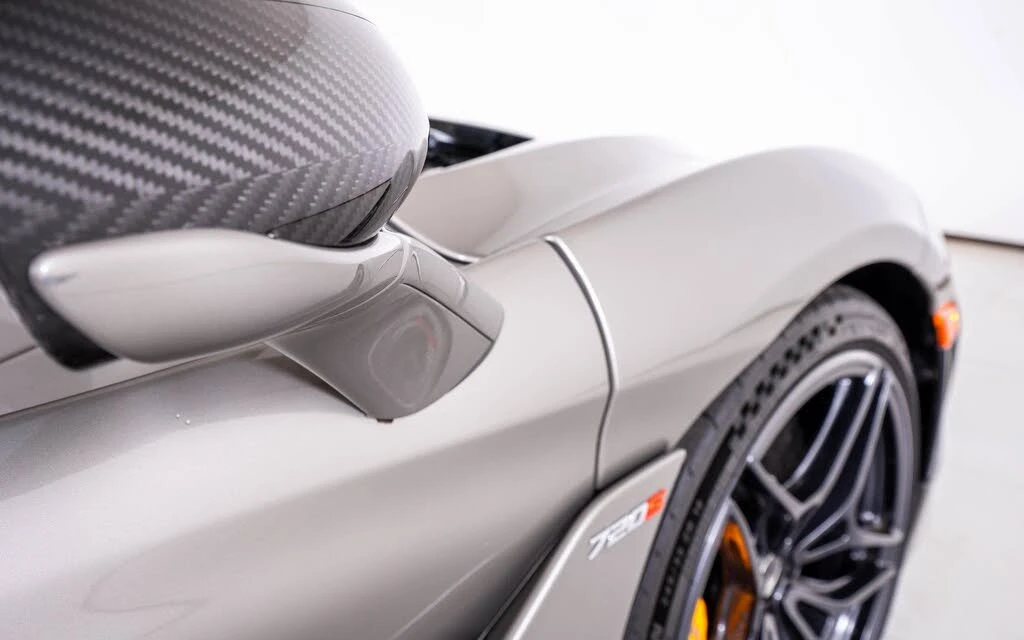 2020 McLaren 720S Spider - Image 15 of 21