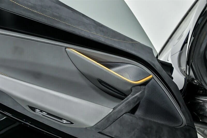 2020 McLaren 720S Spider - Image 27 of 31