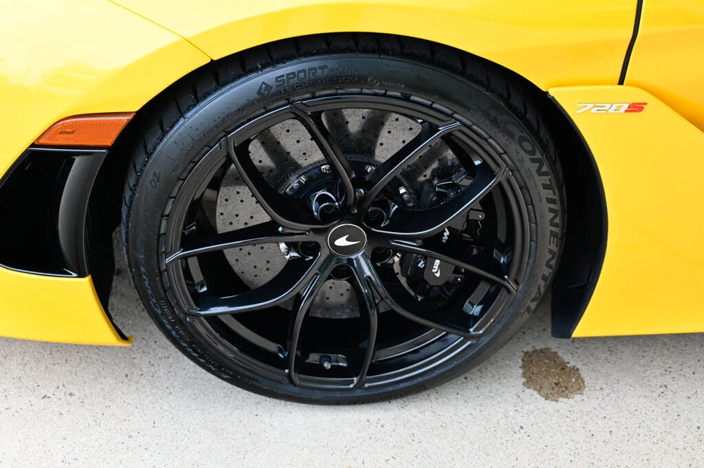 2020 McLaren 720S Spider - Image 29 of 31