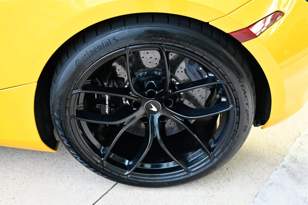 2020 McLaren 720S Spider - Image 30 of 31