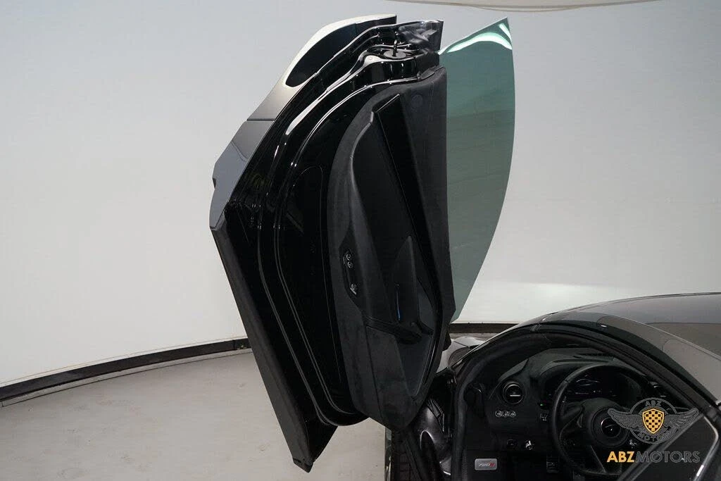 2020 McLaren 720S Spider - Image 10 of 31