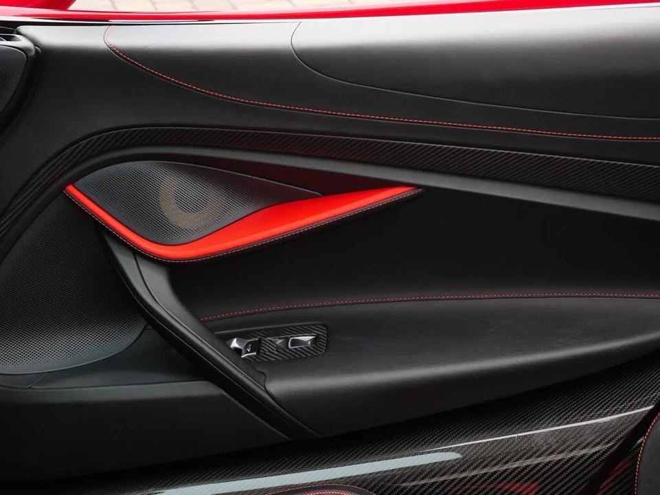 2020 McLaren 720S Spider - Image 27 of 31