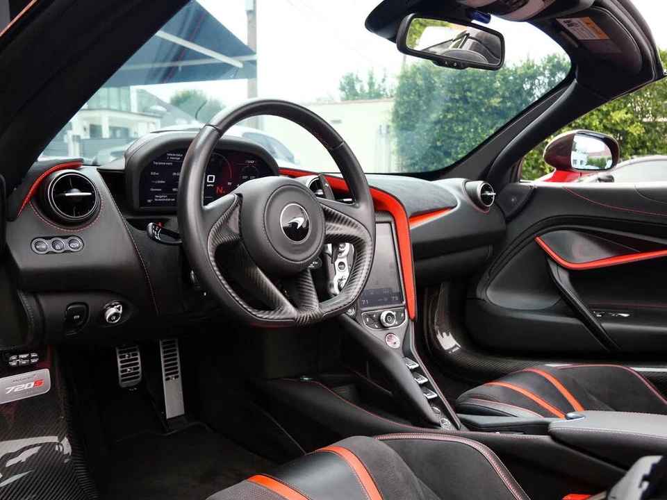 2020 McLaren 720S Spider - Image 25 of 31