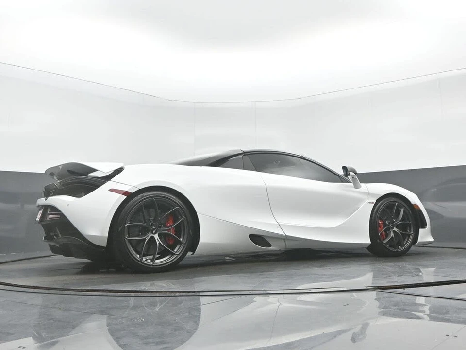 2020 McLaren 720S Spider - Image 28 of 31
