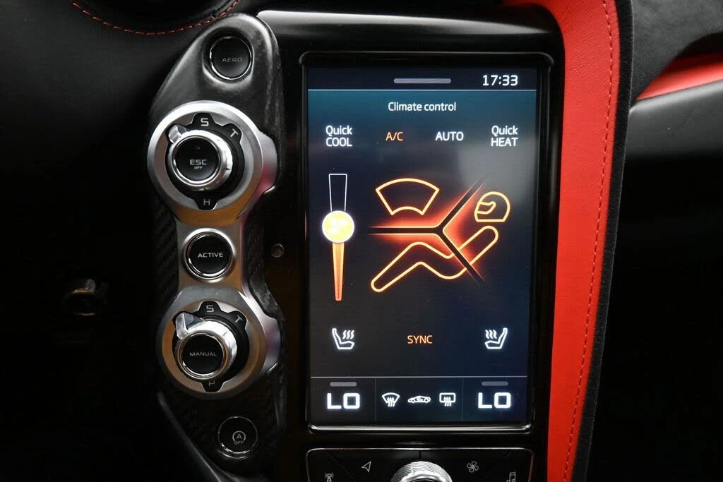 2020 McLaren 720S Spider - Image 17 of 31