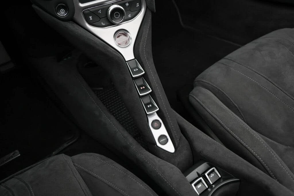 2020 McLaren 720S Spider - Image 11 of 28