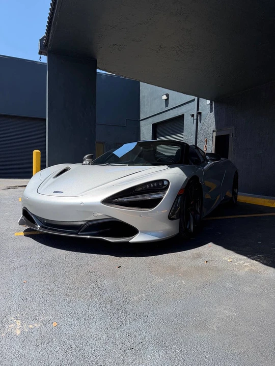 2020 McLaren 720S Spider - Image 2 of 31