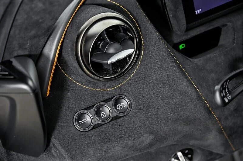 2020 McLaren 720S Spider - Image 26 of 31
