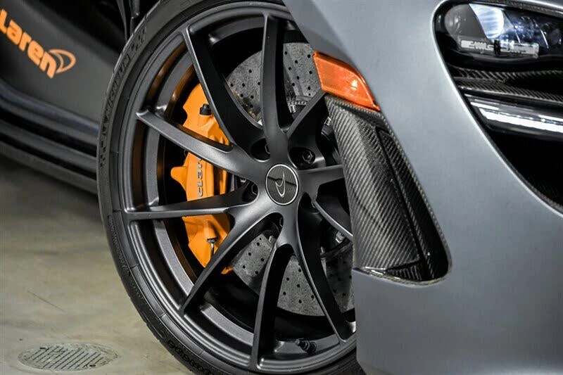 2020 McLaren 720S Spider - Image 3 of 31