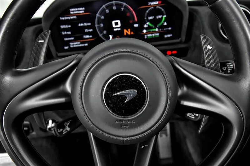 2020 McLaren 720S Spider - Image 23 of 31
