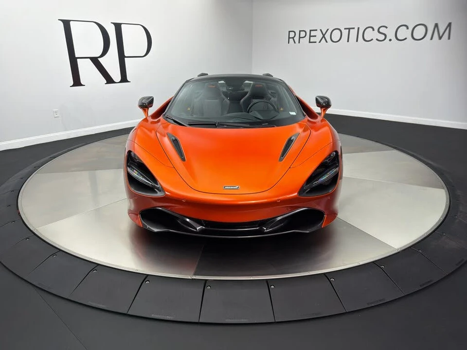 2020 McLaren 720S Spider - Image 2 of 30
