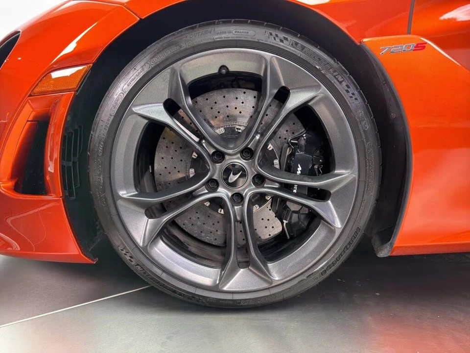 2020 McLaren 720S Spider - Image 21 of 30