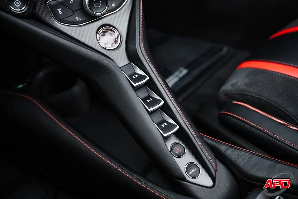 2020 McLaren 720S Spider - Image 14 of 31