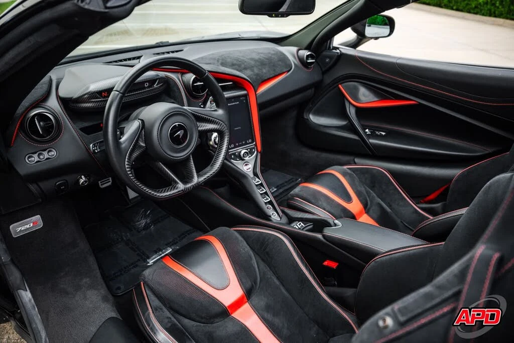 2020 McLaren 720S Spider - Image 2 of 31