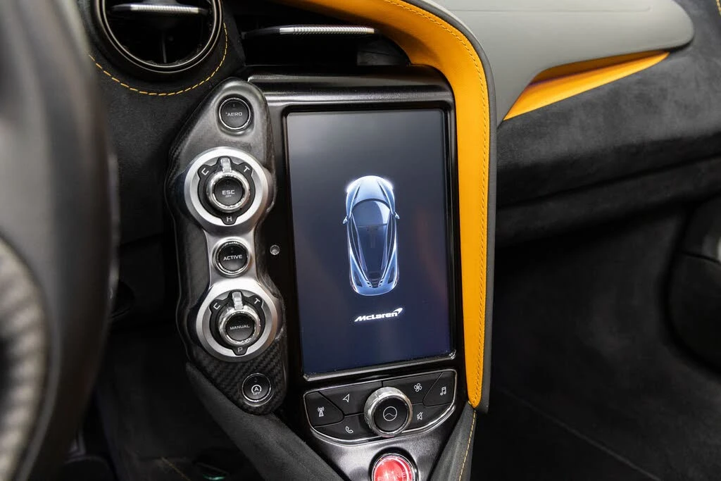 2020 McLaren 720S Spider - Image 17 of 27