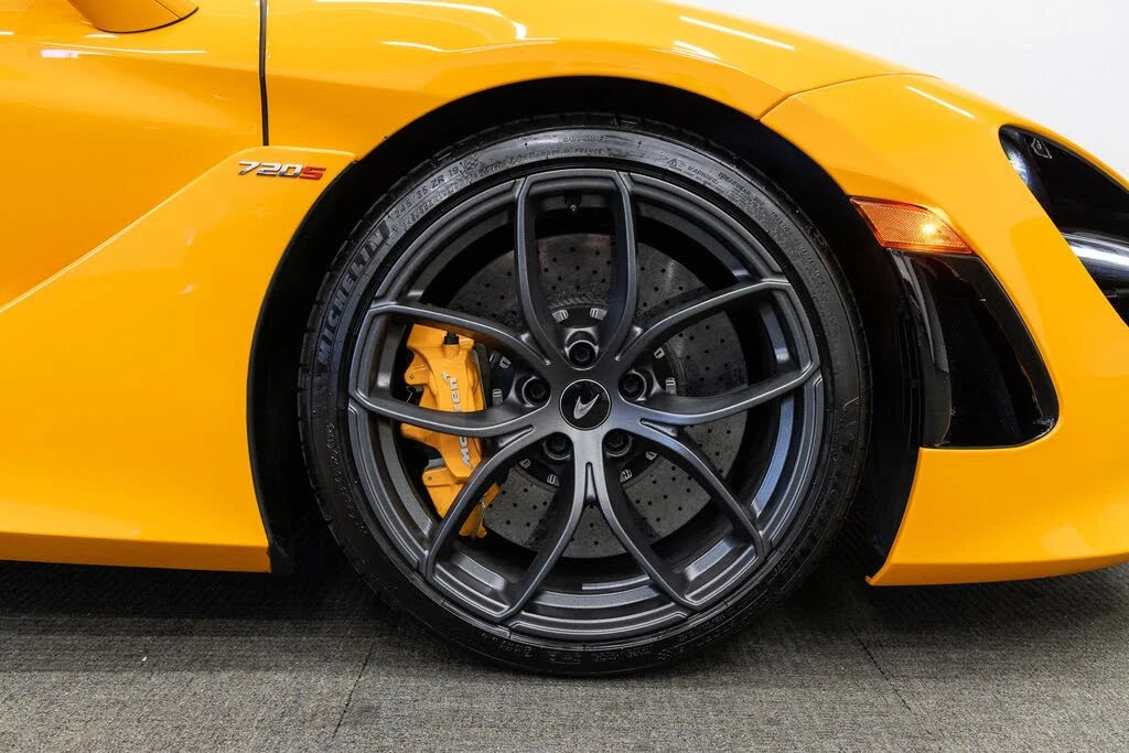 2020 McLaren 720S Spider - Image 25 of 27