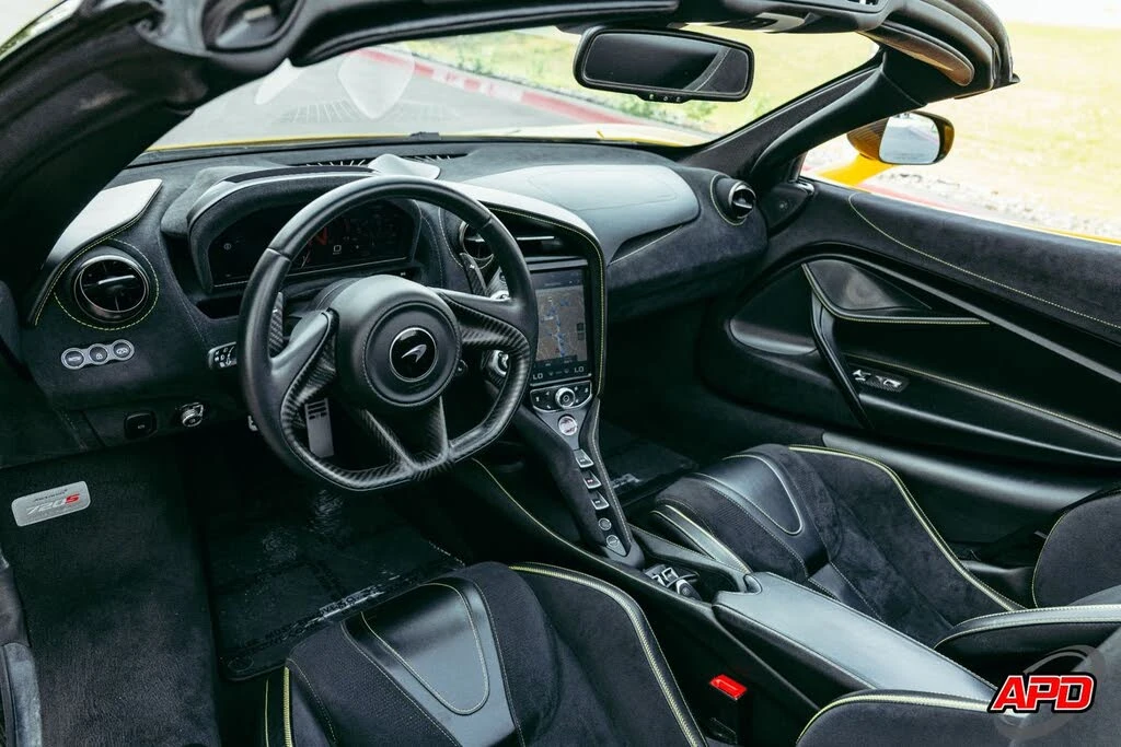 2020 McLaren 720S Spider - Image 2 of 31