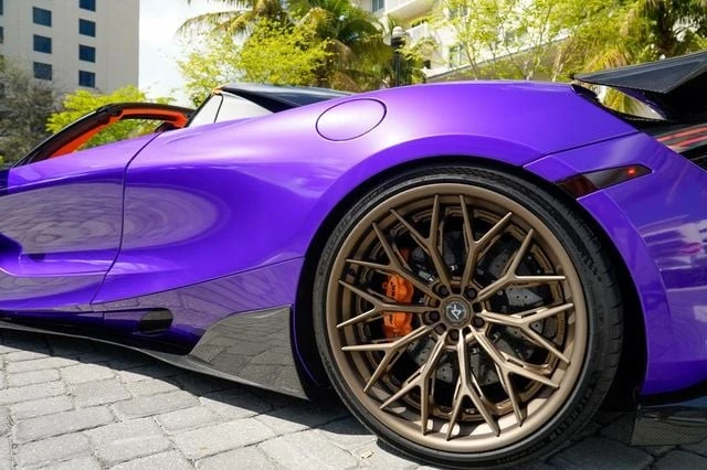 2020 McLaren 720S Spider - Image 17 of 21