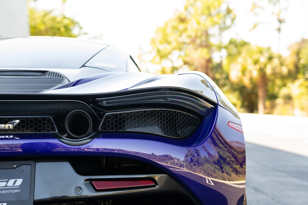2020 McLaren 720S - Image 17 of 21