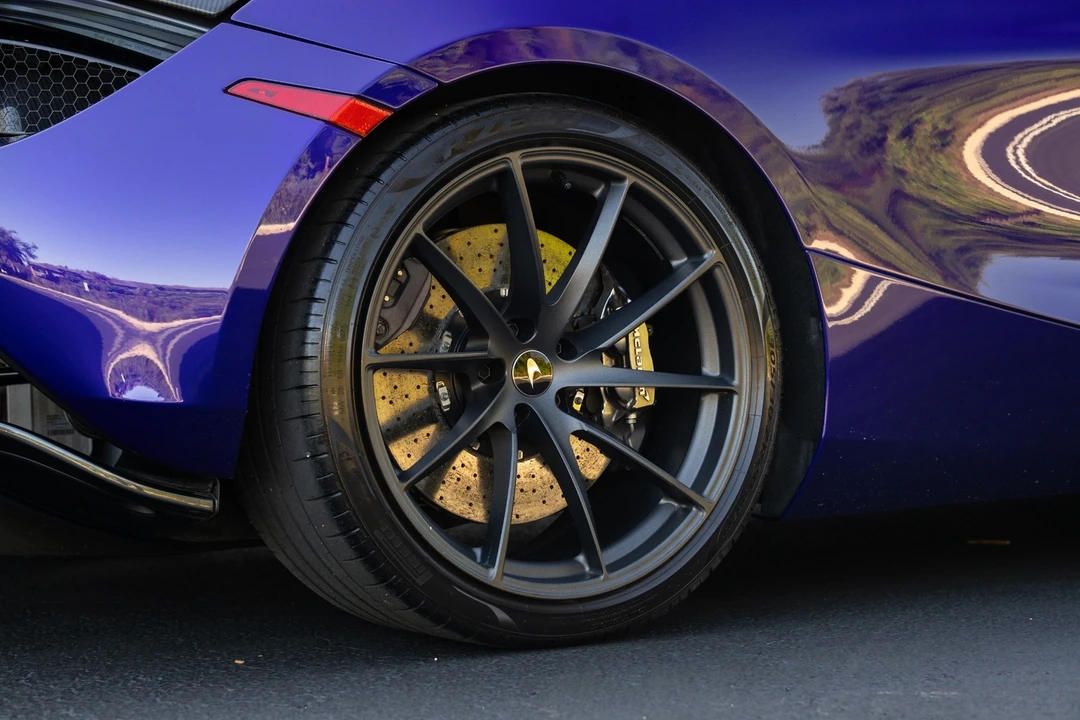 2020 McLaren 720S - Image 16 of 21