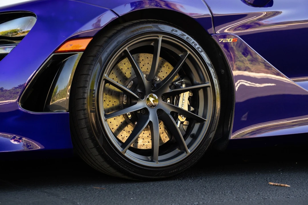 2020 McLaren 720S - Image 25 of 31