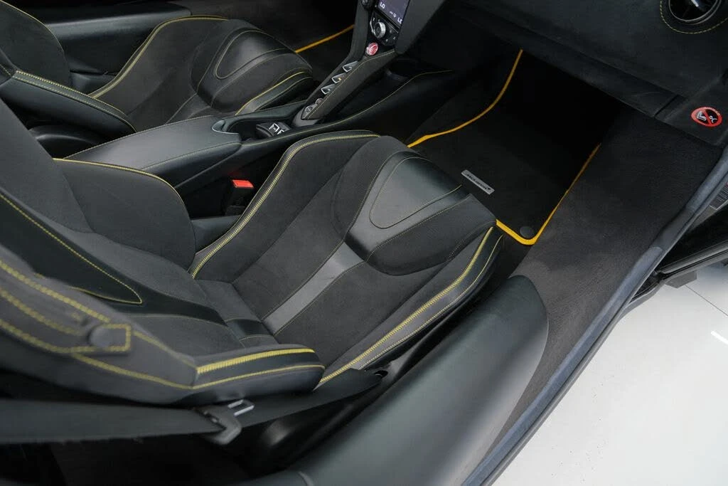 2020 McLaren 720S - Image 30 of 31