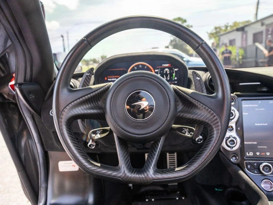 2020 McLaren 720S - Image 15 of 31