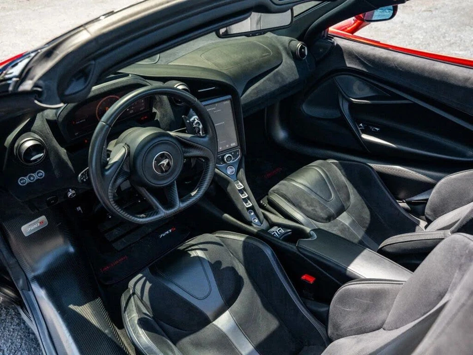 2020 McLaren 720S - Image 16 of 31