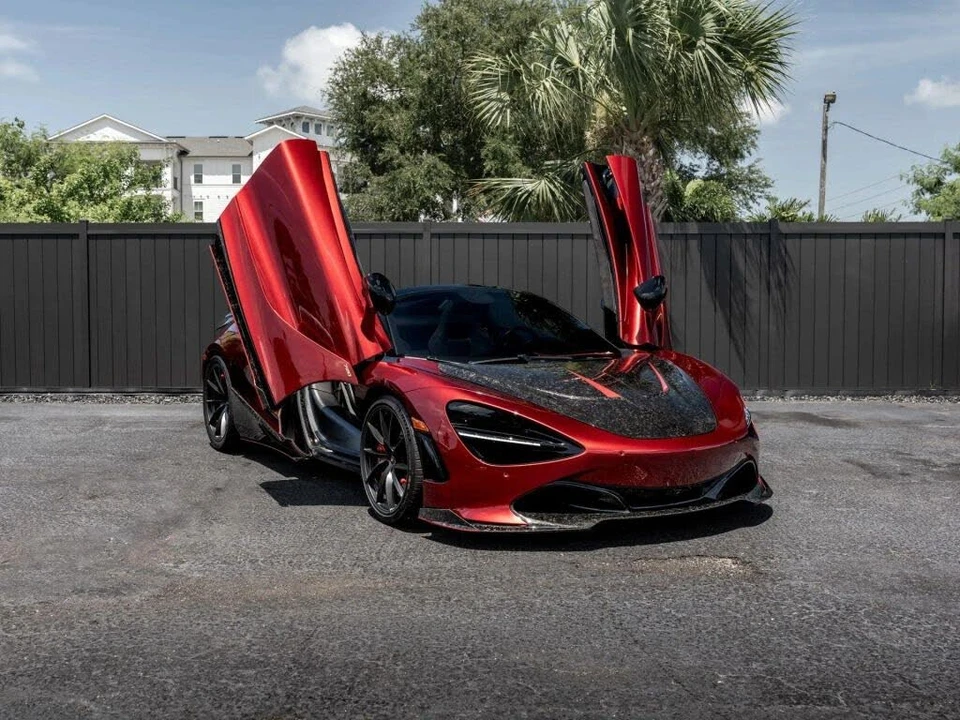 2020 McLaren 720S - Image 2 of 31