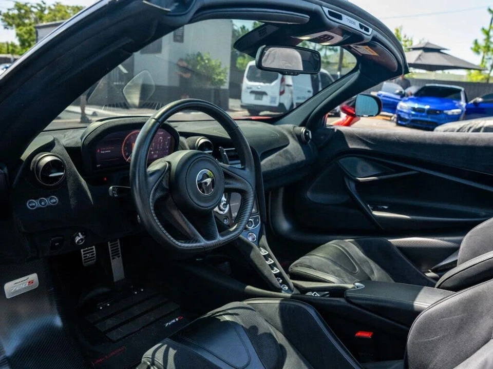 2020 McLaren 720S - Image 17 of 31