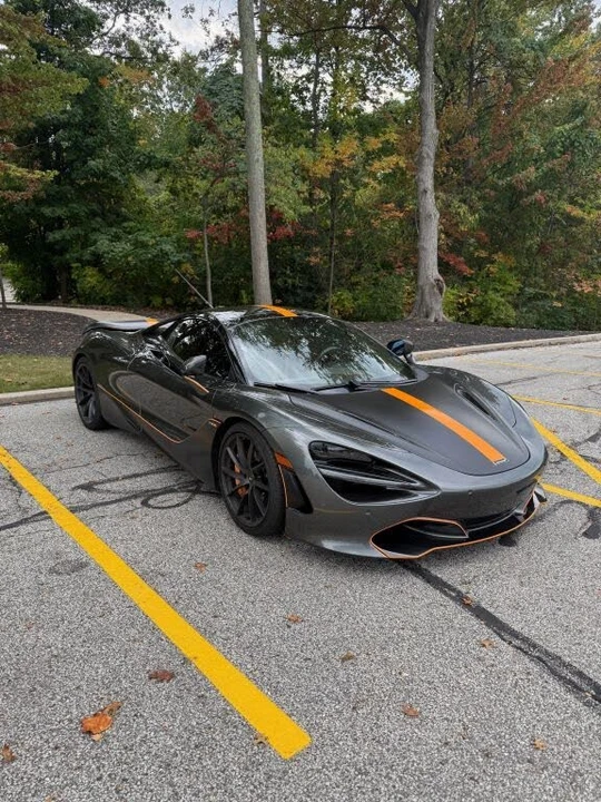 2020 McLaren 720S - Image 2 of 2
