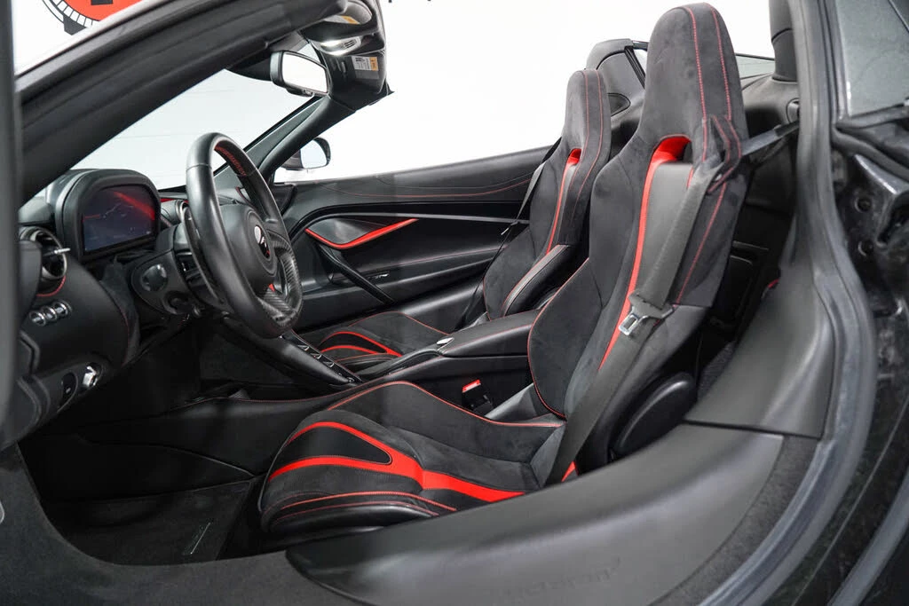 2020 McLaren 720S - Image 8 of 31
