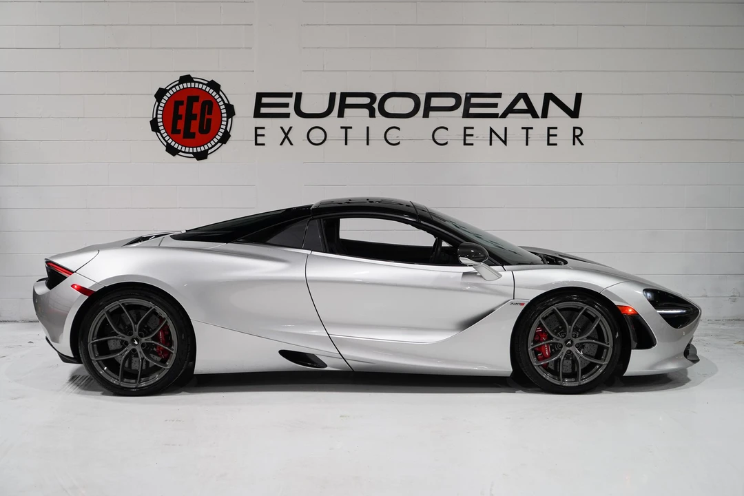 2020 McLaren 720S - Image 24 of 31