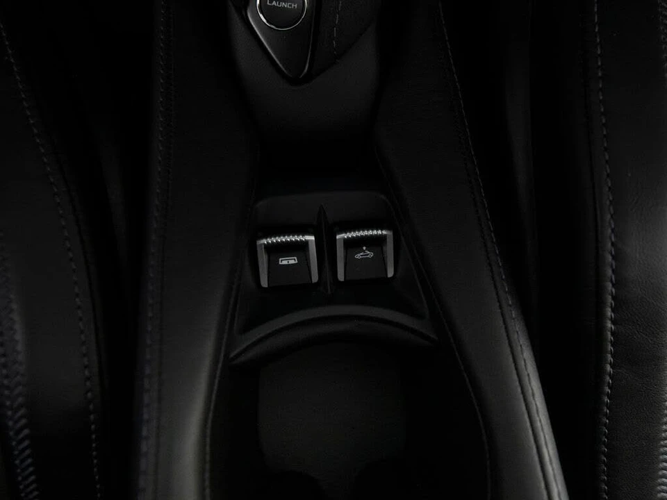 2020 McLaren 720S - Image 27 of 31