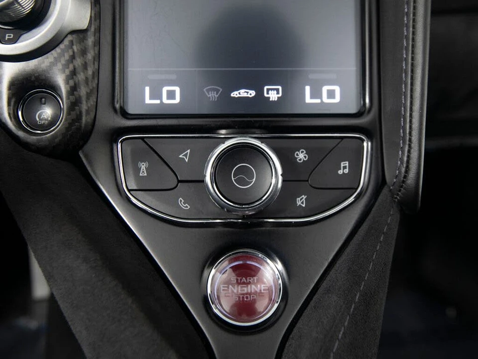 2020 McLaren 720S - Image 24 of 31