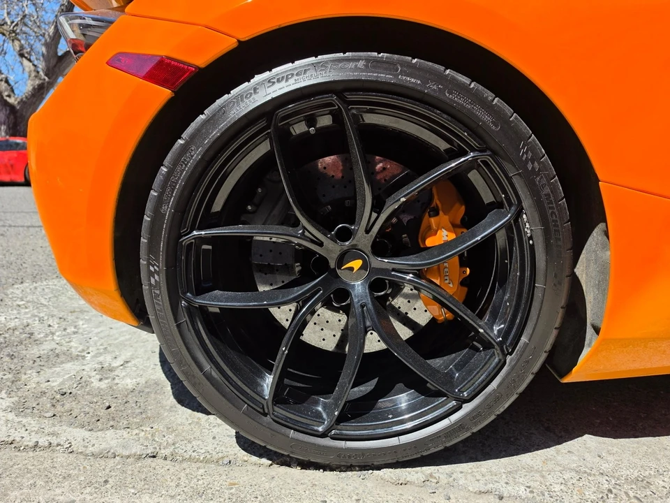 2020 McLaren 720S - Image 11 of 16