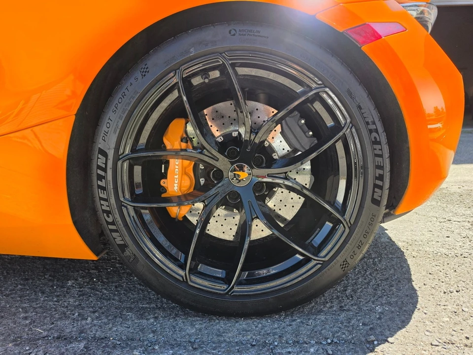 2020 McLaren 720S - Image 12 of 16