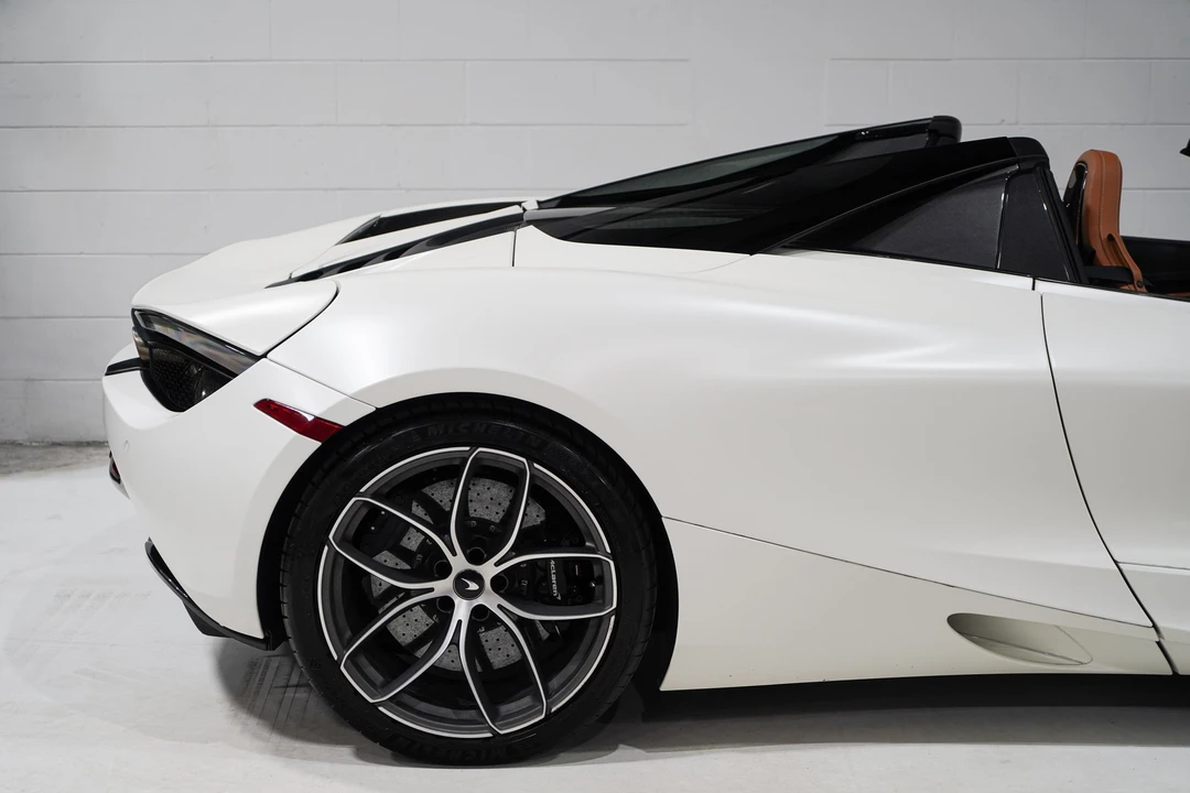 2020 McLaren 720S - Image 3 of 31
