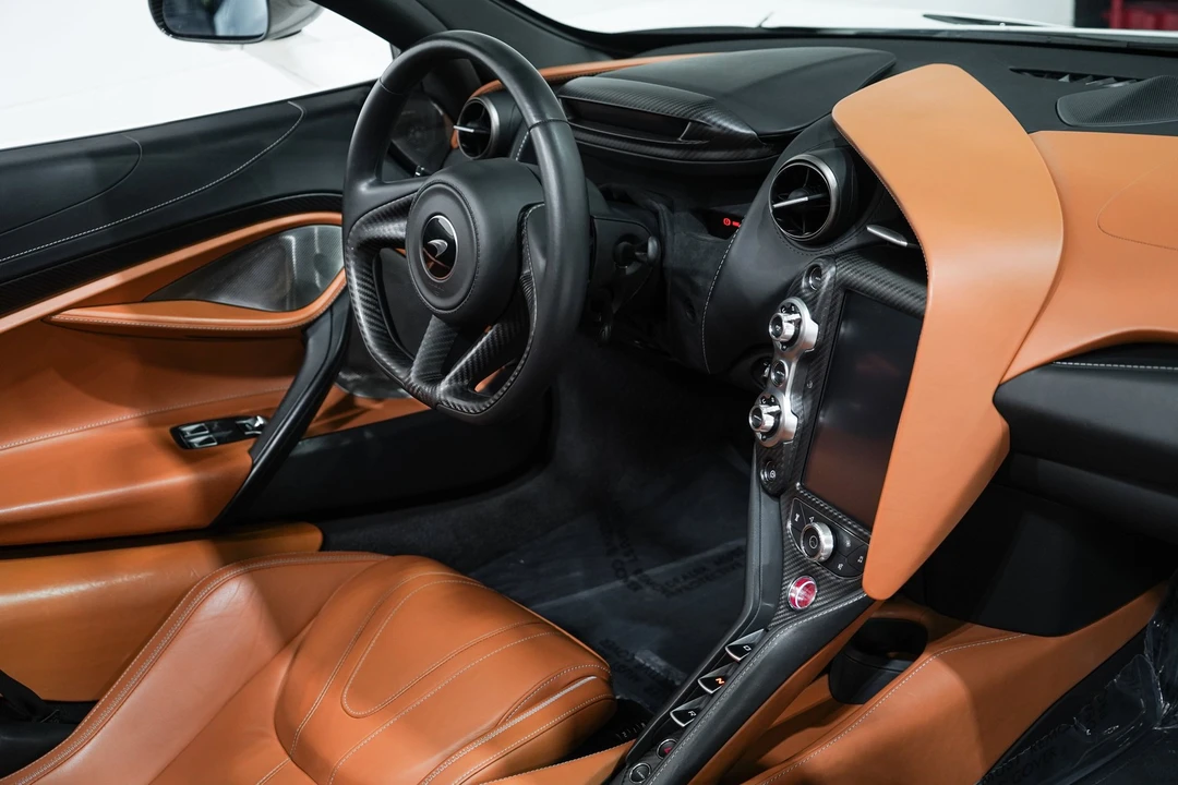2020 McLaren 720S - Image 10 of 31