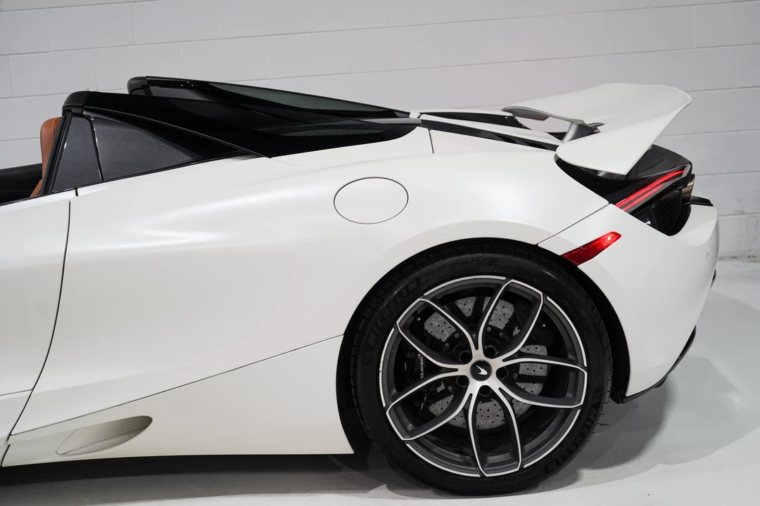2020 McLaren 720S - Image 25 of 31