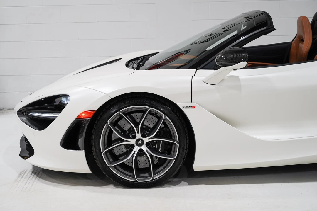 2020 McLaren 720S - Image 26 of 31