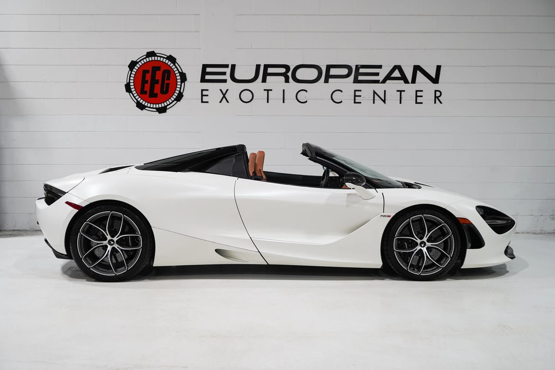 2020 McLaren 720S - Image 2 of 31
