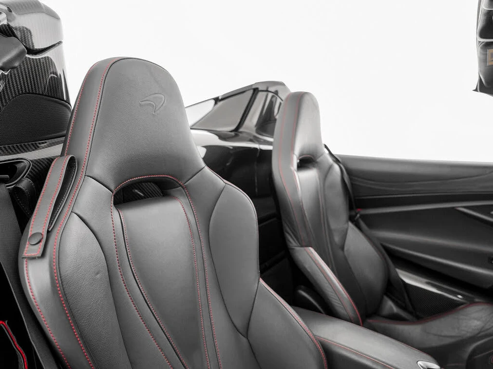 2020 McLaren 720S - Image 7 of 31