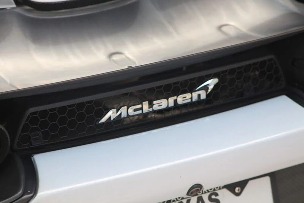 2020 McLaren 720S - Image 16 of 31