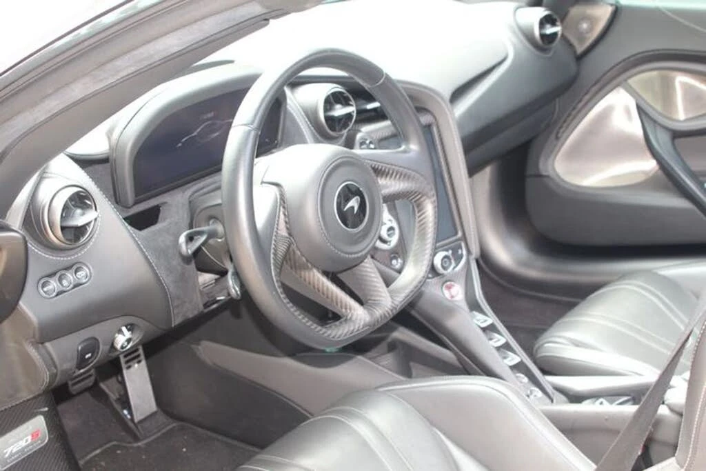 2020 McLaren 720S - Image 21 of 31