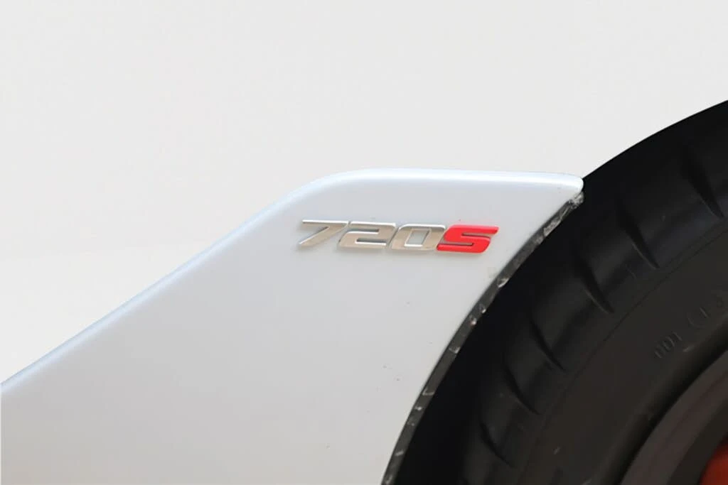 2020 McLaren 720S - Image 12 of 31