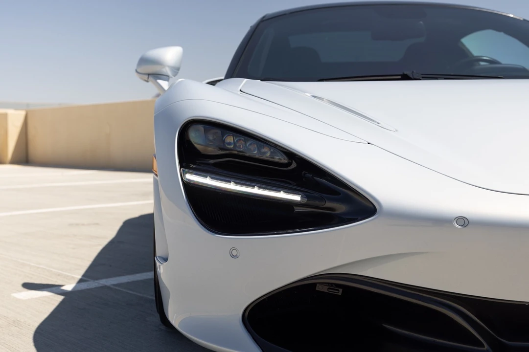 2020 McLaren 720S - Image 27 of 31